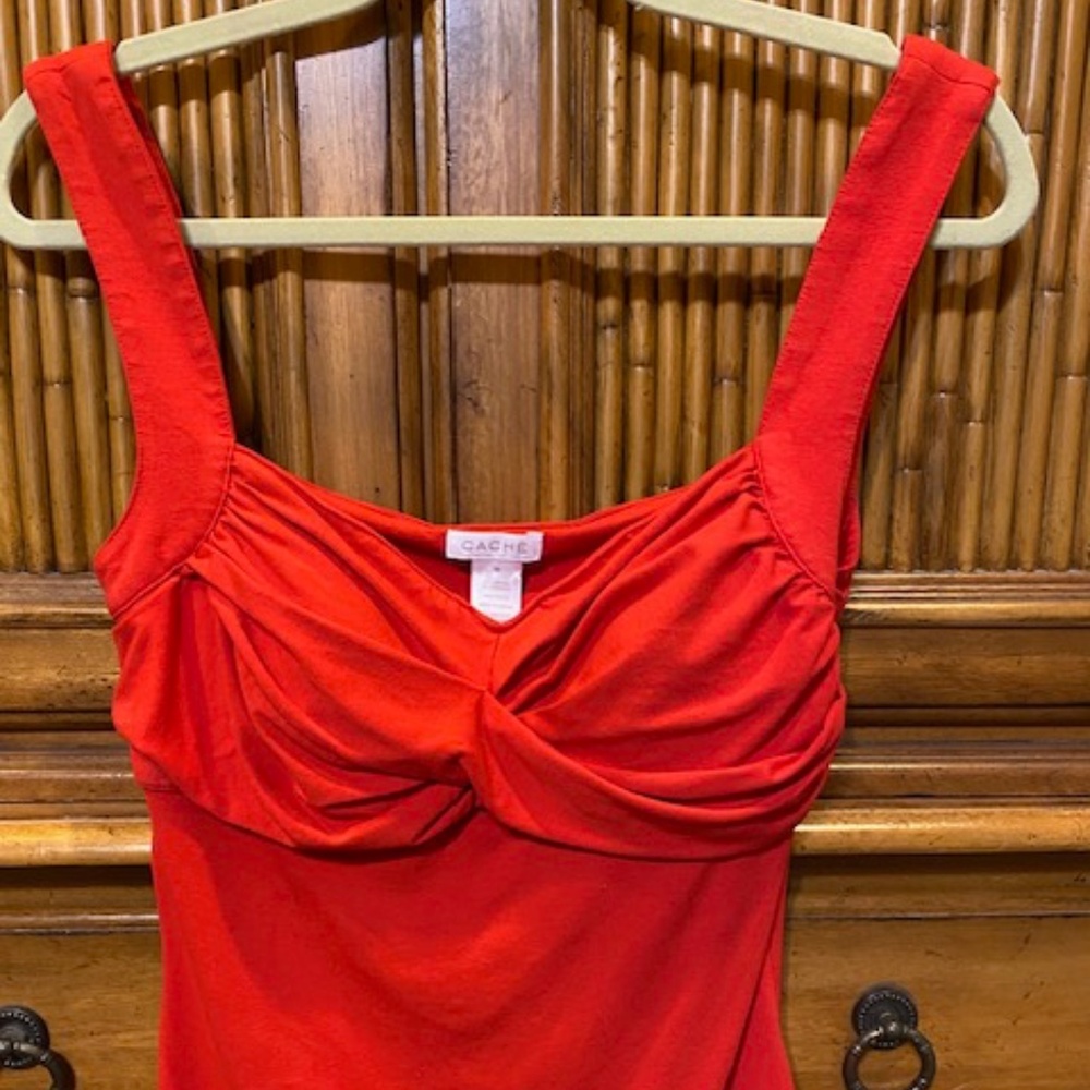Cache red top
